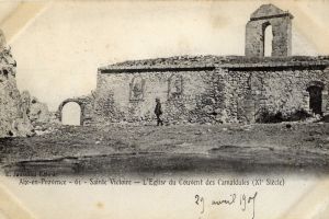 Le porche et la chapelle en 1900