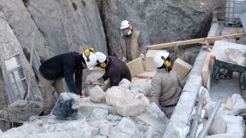 Joan, Arthur, Nicolas et Flavien en plein travail dans le froid