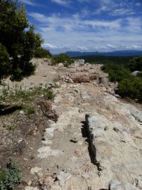 Ruines à terre, en direction de l'est