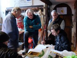 Au logis, discussion entre Marc D., Francis, Jacques et Ludovic.