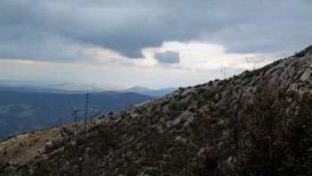 Ciel plombé sur le nord du massif vers 10 heures