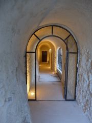 Vue du cloître éclairé vers le sud...