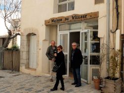 Comité d’accueil à la Maison du Village 