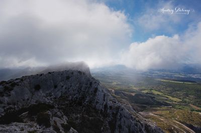 Vers le sud-est et la plaine de l'Arc