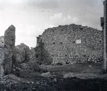 Mur de clôture nord, photo non datée