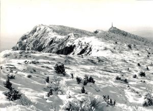 La crête de Sainte-Victoire et la Croix de Provence