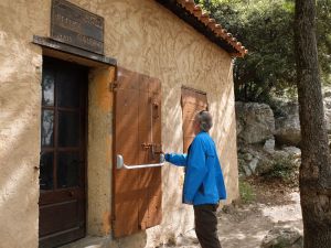 La fermeture de la porte a été refaite