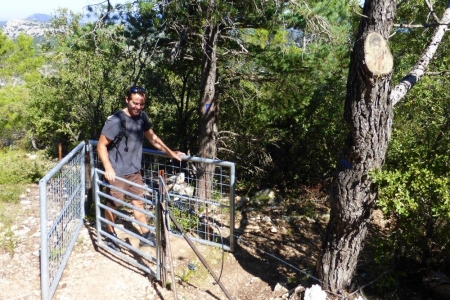 zoom_descente-du-pic-des-mouches-vers-le-puits-d-auzon_ia14