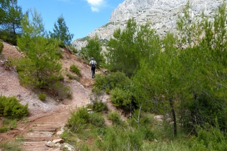 zoom_le-sentier-du-trou-en-descente-1_ia10