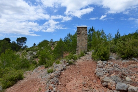 zoom_le-sentier-du-trou-en-descente-1_ia13