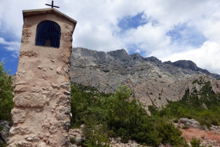 zoom_le-sentier-du-trou-en-descente-1_ib13
