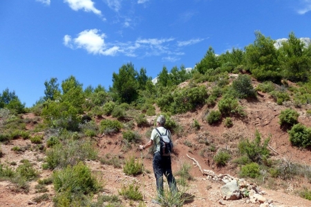 zoom_le-sentier-du-trou-en-descente_ia15