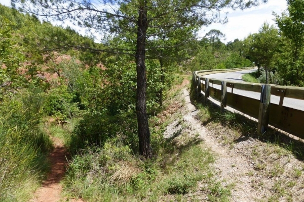 zoom_le-sentier-du-trou-en-montee-1_ia12